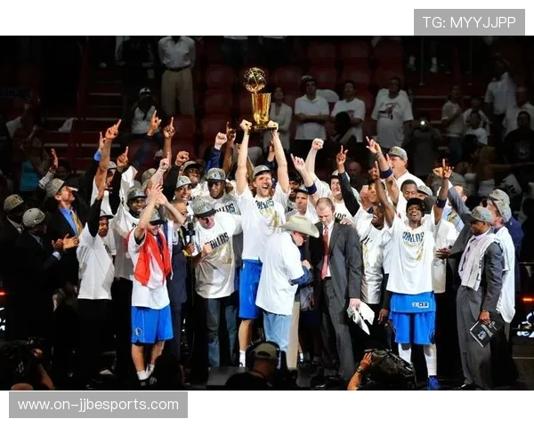 收官战三种夺冠场景推演：诺里斯形势最为有利